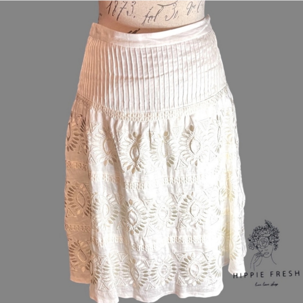 INC International Concepts size 10 STUNNIMG SKIRT